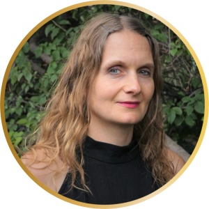 Alicia Kusumitra rund